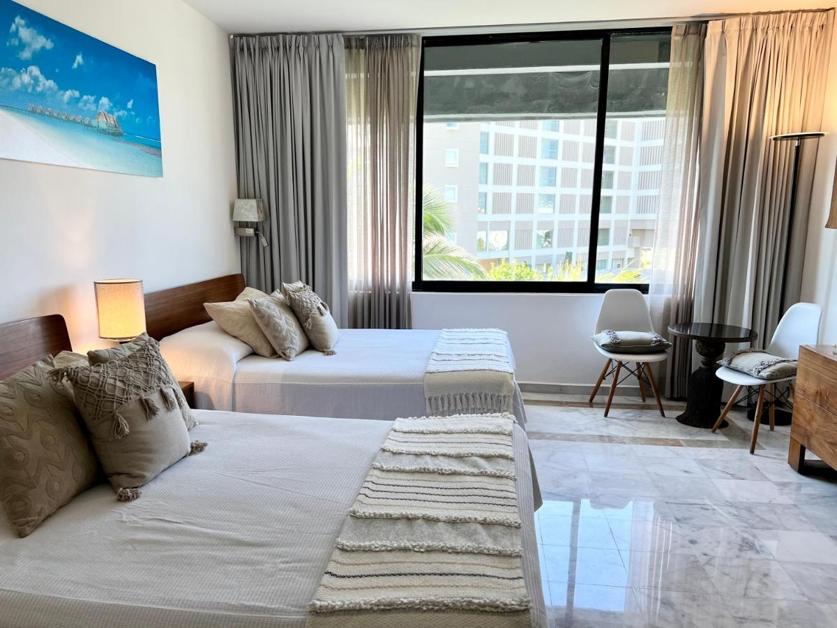 Xcanan Loft On Park Royal, The Best Area In Cancun Right On The Beach ภายนอก รูปภาพ