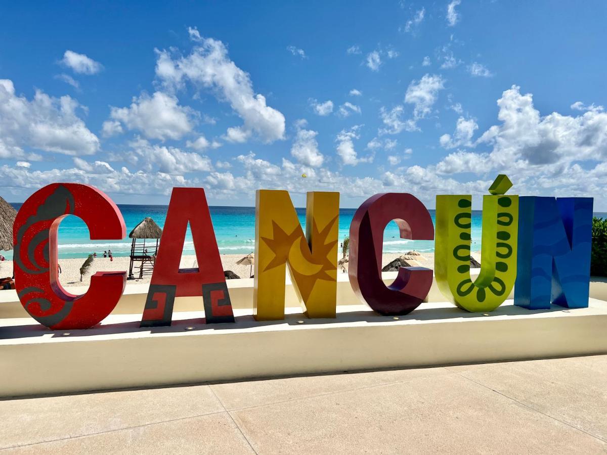 Xcanan Loft On Park Royal, The Best Area In Cancun Right On The Beach ภายนอก รูปภาพ