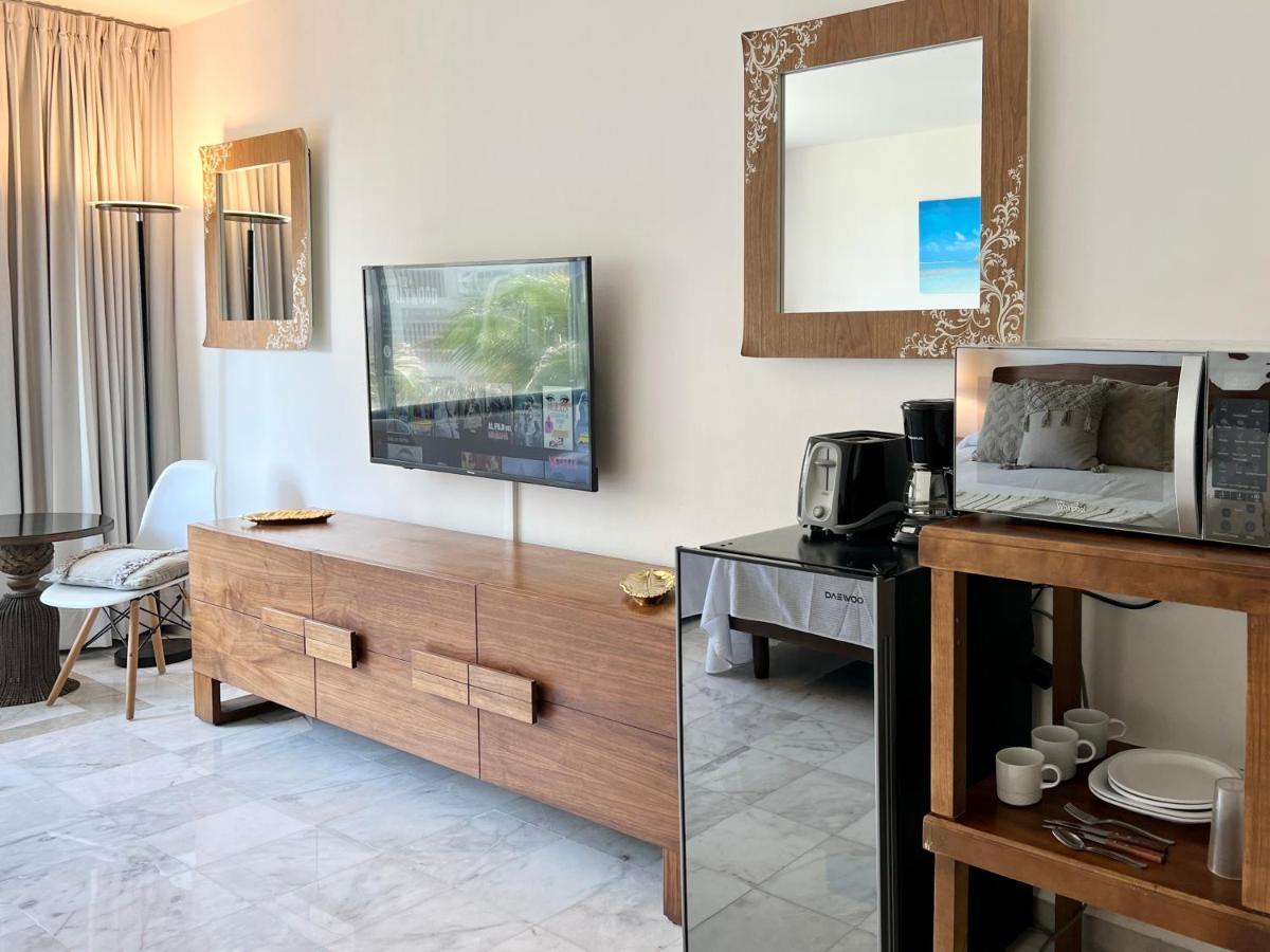 Xcanan Loft On Park Royal, The Best Area In Cancun Right On The Beach ภายนอก รูปภาพ
